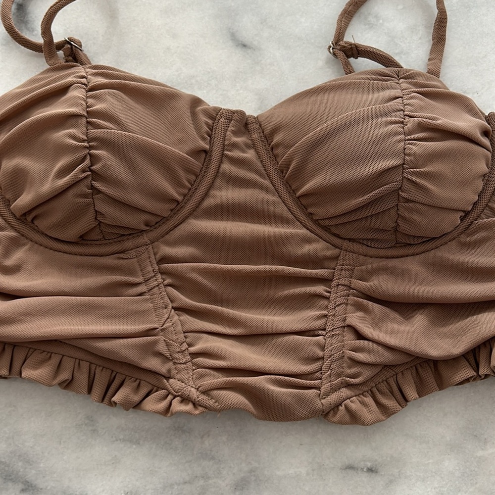Brown crop top, elastic back, adjustable straps - Picture 2 of 4